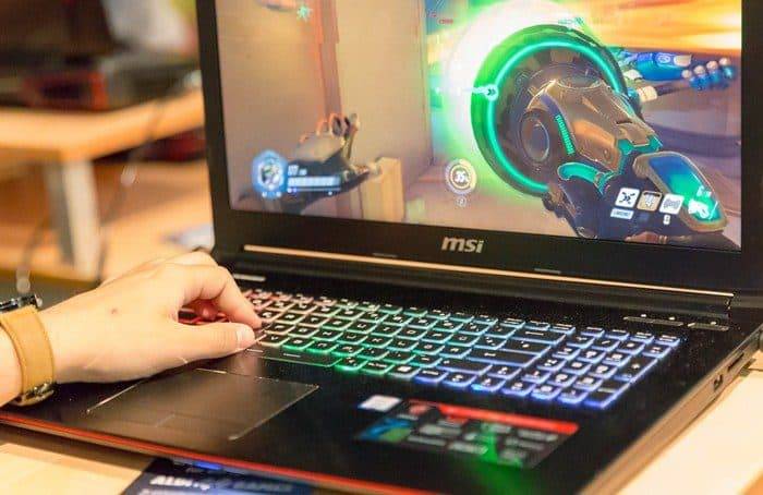 What laptops can play OverWatch