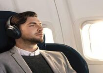 11 Best Noise Cancelling Headphones For Airplane Travel 2022