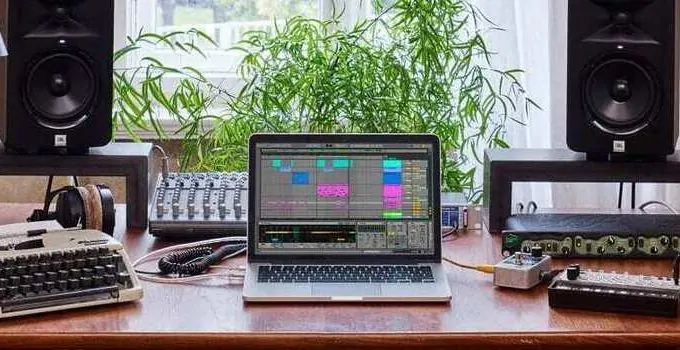 Top 10 Best Laptop for Ableton Live 2023 – Review & Buying Guide