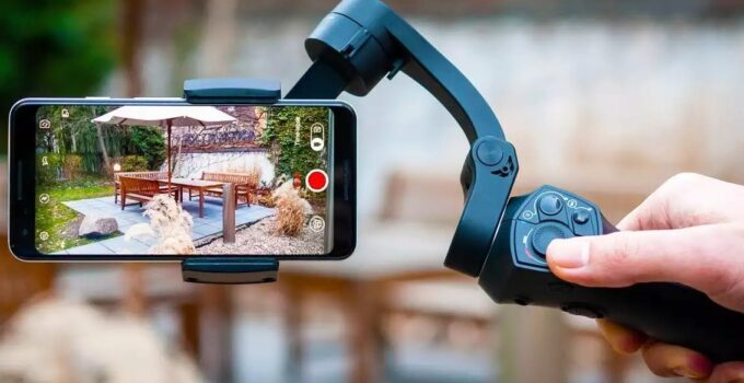 10 Best Smartphone Gimbal Stabilizer Under 200$ 2023 – Review and Buying Guide