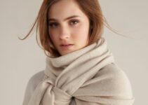 8 Best Women’s Cashmere Scarf to Buy in 2022
