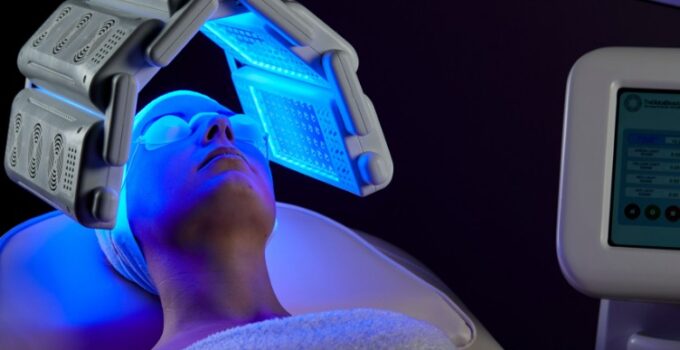 5 Best LED Light Therapy Devices For Treating Acne